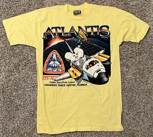 Vtg 1989 NASA Atlantis STS-34 Galileo Space Probe Launch Yellow T-Shirt Sz Med - Picture 1 of 4