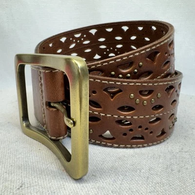 Cinturón boho Eddie Bauer ancho con tachuelas diseño abierto hebilla de latón macizo cuero marrón Foto 1 de 4