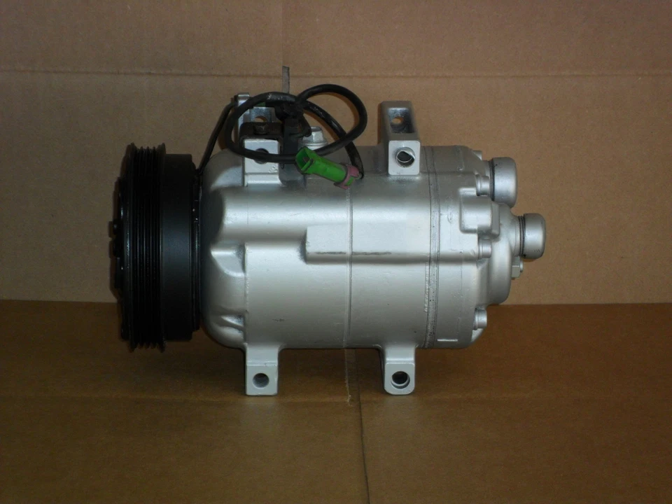 COMPRESOR DE AIRE ACONDICIONADO AUDI A4, A6 Foto 1 de 1