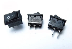 Interruptores basculantes de encendido y apagado X3 SPST 2 pines pequeños para tablero de coche Arduino 12V negro - Imagen 1 de 5