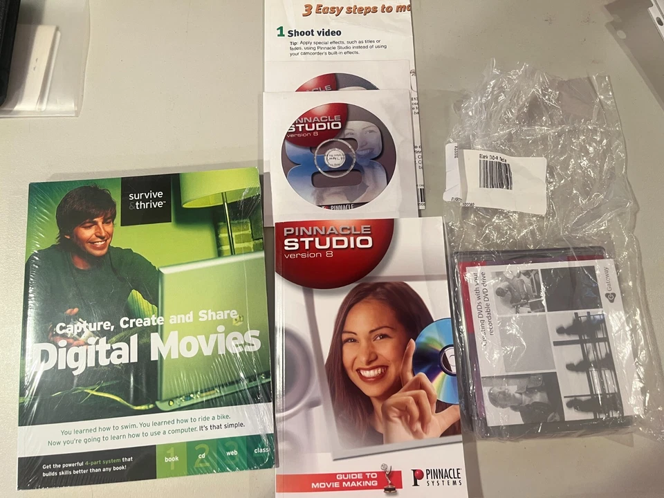 Pinnacle Studio Version 8 Professional Movie Making System - Image 1 of 1