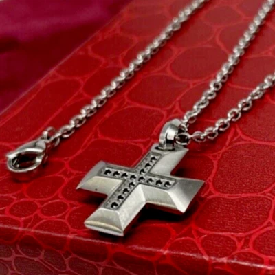 COLLANA DA UOMO CATENINA COLOR ARGENTO CIONDOLO CROCE CON BRILLANTI NERI FIRMATA - Immagine 1 di 4