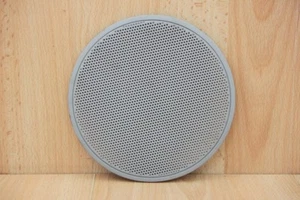 DOOR SPEAKER GRILLE / COVER (DOVE GREY COLOUR) - Jaguar X-Type 2001-2003 - Picture 1 of 3