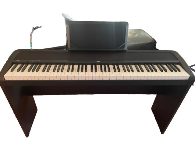  Korg, 88-Key Digital Pianos-Home (L1PWHITE) : Musical