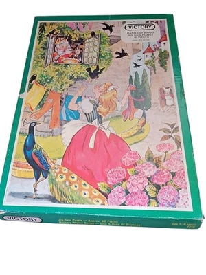 Rompecabezas de sierra caladora de madera cortada a mano Victory Foto 1 de 2