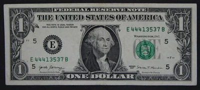 2017 $1 (ONE DOLLAR) - NOTE - SERIAL NUMBER - LIGHT LEFT & DARK RIGHT - ERROR - Image 1 of 2