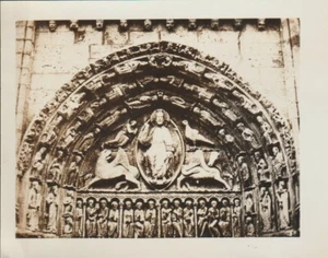 VINTAGE PHOTOGRAPH OF GOTHIC TYMPANUM AT CHARTRES CATHEDRAL - Picture 1 of 1