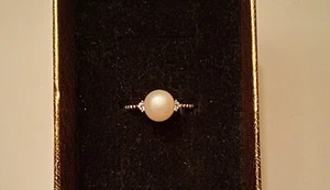 Anillo de perlas y circonitas, plata de ley enchapada en oro de 18k, ajustable - Imagen 1 de 2