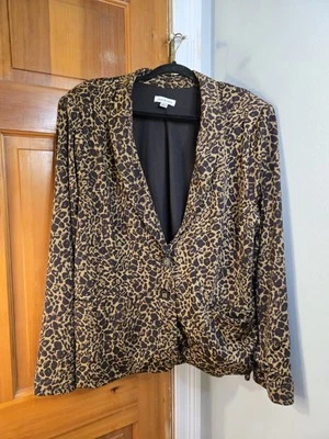 Blazer tejido líquido estampado animal Joan Rivers tostado y negro talla XL Foto 1 de 4