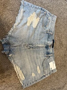 Aero Low Rise Boyfriend Short 2.5" Blue Jean Shorts Women's Size 14 NWT K11 - Picture 1 of 4