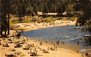 Sun Bathers And Swimmers At Bathing Beach Rim O' World Lakes,CA Vtg Postcard - Picture 1 of 2