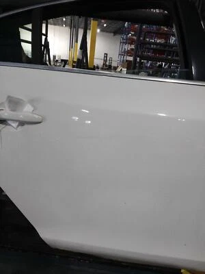 Volvo S60 2015 puerta trasera derecha blanca OEM usado 98 k millas NJ25-16849-423471 Foto 1 de 2