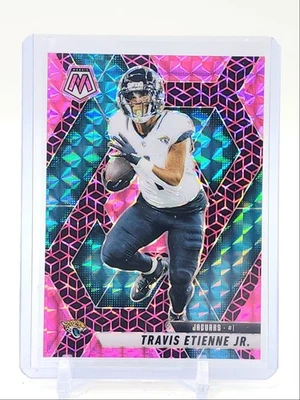 TRAVIS ETIENNE JR. 2025 MOSAIC PINK SPECTRIS MOSAIC PRIZM #121 /13 Q1702 - Image 1 of 2