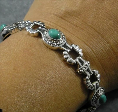 Brazalete de piedras preciosas turquesa ovaladas estilo suroeste abovedado de plata de ley .925 Foto 1 de 3