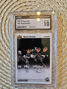 1991-92 Upper Deck - #437 Wayne Gretzky CGC 10 GEM MINT - Picture 1 of 2