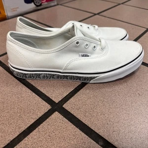Vans Authentic Animal Sidewall Zebra  Size Womens Sz 8 Low Sneaker Shoes - Picture 1 of 7