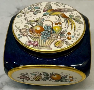 Carlton Ware Malvern Box - Bird and Fruit - Picture 1 of 4