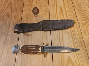 BIG VINTAGE MONARCH 2152 STAG ORIGINAL BOWIE KNIFE & SHEATH HUNTING JAPAN KNIVES - Picture 1 of 13