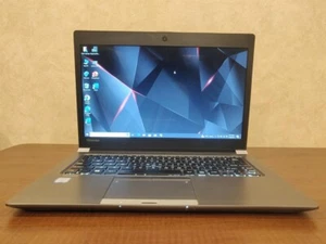 Toshiba PORTEGE Z30-C Intel i5 6200U 2.30GHz 8GB RAM 128GB SSD Win 10 & Office - Picture 1 of 1