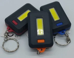 LED Leuchte Schlüsselanhänger 3*AAA Batterie mit starkem Schlüsselring - Bild 1 von 1