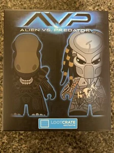 LOOTCRATE AVP Aliens Vs Predator TITANS Vinyl Figure Collectible NIB Mystery - Picture 1 of 11