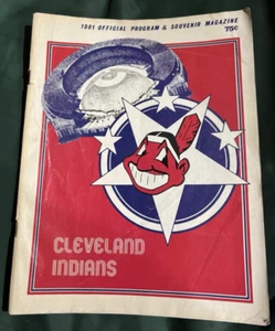 VTG 1981 MLB BASEBALL CLEVELAND INDIANS OFFICIAL PROGRAM & SOUVENIR MAGAZINE - Picture 1 of 24