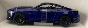 Ford Mustang GT 5.0 2015, metallic blue, 1:24 scale model from Maisto, MAI31508 - Picture 1 of 6