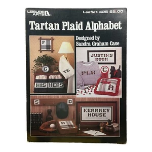 Vintage TARTAN PLAID ALPHABET gezählt Kreuzstich Muster 26 Design Tabelle - Bild 1 von 2