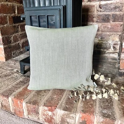 1461. Plain Green Natural Linen Cushion Cover, Size 12x12" - Image 1 of 3