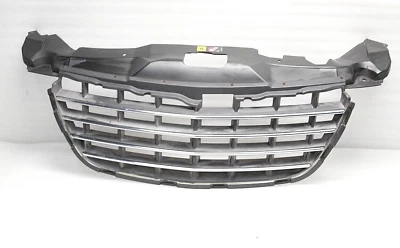 Conjunto de parrilla delantera Chrysler Pacifica 2004-2005-2006 04857713AA OEM Foto 1 de 4