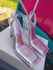 Silberne Absätze Good American offene eckige Zehenpartie Schlange Größe 11,5 GA120L-X - Bild 1 von 6