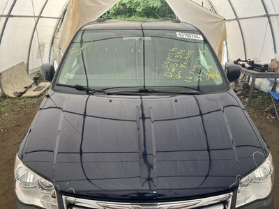 Used Hood fits: 2016 Chrysler Town & country  Grade B Foto 1 de 4