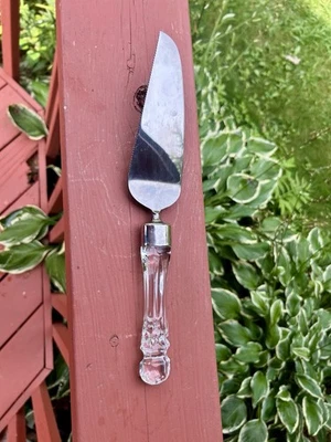 Servidor de pasteles Waterford Crystal Lismore y acero inoxidable dentado offset Foto 1 de 4