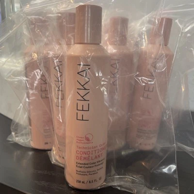 FEKKAI Technician Color Conditioner 8.5 fl oz 250 ML Extended Color Vibrancy - Image 1 of 4