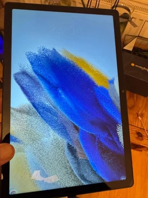 Samsung Galaxy Tab A8 - 10.5 screen Tablet 16GB Black 4G LTE WI-FI o2 - Image 1 of 4