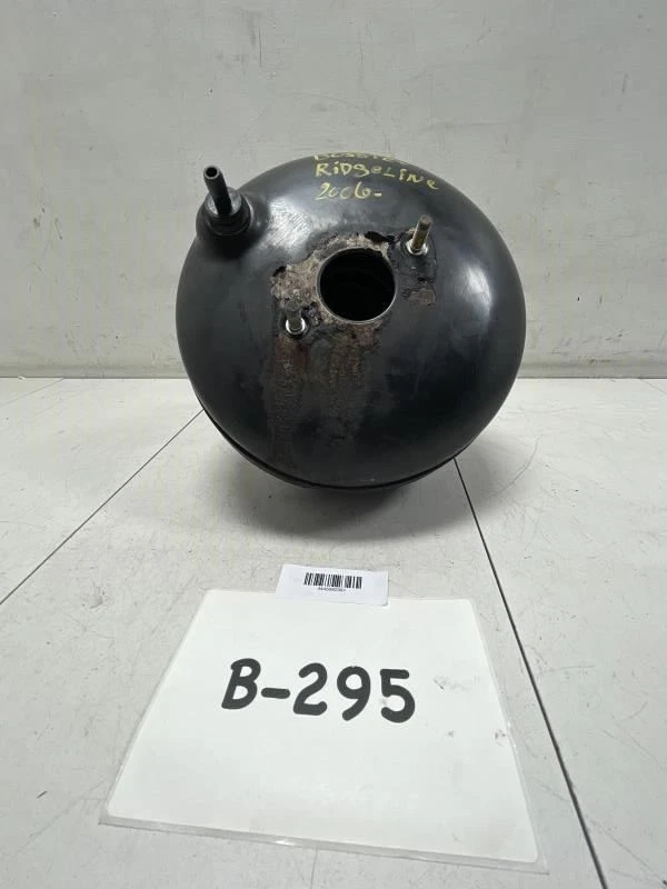 2006 年 HONDA RIDGELINE 动力制动助推器 原始设备制造商 + — 第 1/4 张图片