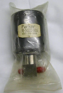 PARKER UHP # 93-14S032-0414 AIR OPERATED S/S DIAPHRAGM.VALVE - Picture 1 of 1