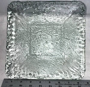 Recycled Light Green Textured Glass 8" Square Ruffled Edge Serving Dish/Platter - Picture 1 of 6