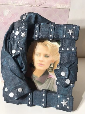 1990’s Enesco Leather jacket picture frame, punk rock biker resin Glam 80’s Rock Foto 1 de 4