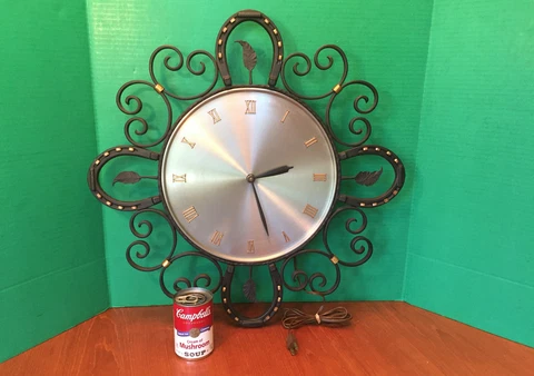 LRG Handmade Wrought Iron Horseshoe Wall Clock Electric Horse Ranch Western 10LB Cover