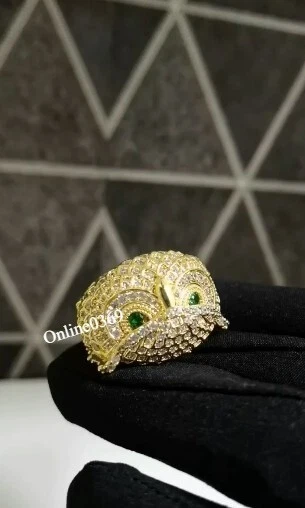 Anillo con cara de búho de diseñador para hombre en plata 925 con diamantes creados en laboratorio verde y blanco Foto 1 de 4