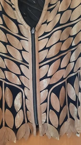 Luxus Lederjacke GR L/XL mit Tüll u goldenen Blättern - Bild 1 von 4