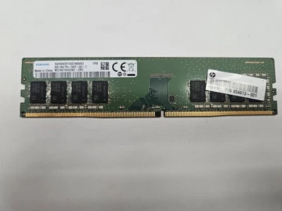 RAM de escritorio Samsung 8 GB (1x8) PC4-2400T DDR4 DIMM RAM Foto 1 de 3