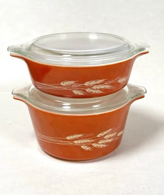 VTG 2 pc set of Pyrex Autumn Harvest Wheat Pattern casserole dishes with lids - Image 1 of 4