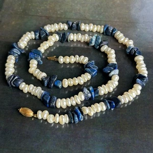 Vintage 9CT Yellow Gold Clasp 375 9K Imitation Pearl Blue Lapis Lazuli Necklace - Picture 1 of 12