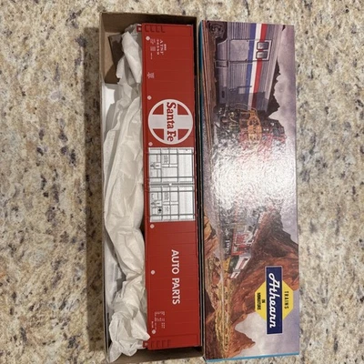 HO Scale Athearn 1975 Santa Fe 86’ Hi Cube Box Car 4 Door ATSF 36589 - Image 1 of 3