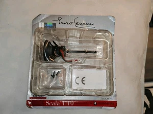 Parti x Ferrari Enzo Ferrari 1/10 De Agostini  - Foto 1 di 24
