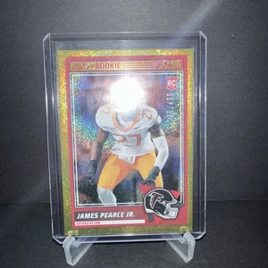 Puntuación 2025 - Rookies James Pearce Jr. #26 Gold Zone/499 (RC) - Imagen 1 de 2