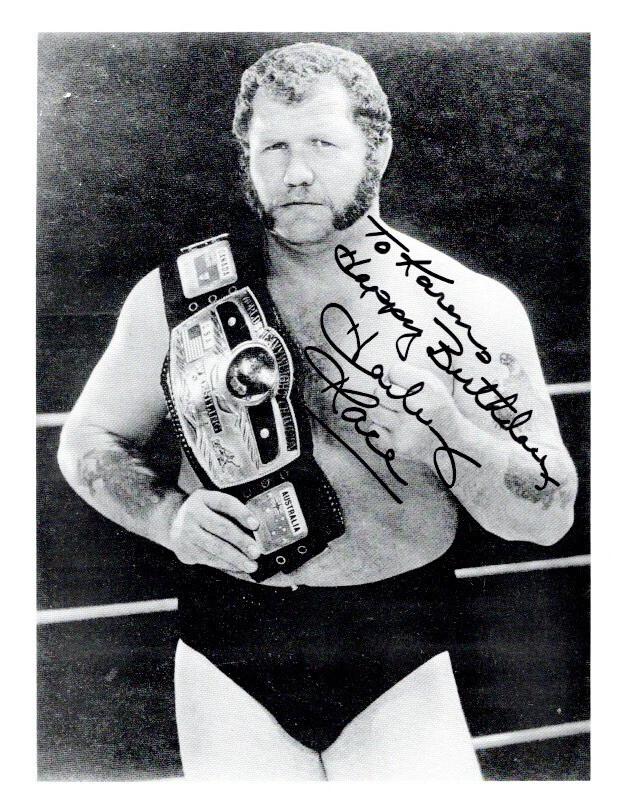 "英俊"哈雷比赛签名照片 NWA 和 WWF 职业摔跤手 8x10" — 第 1/1 张图片