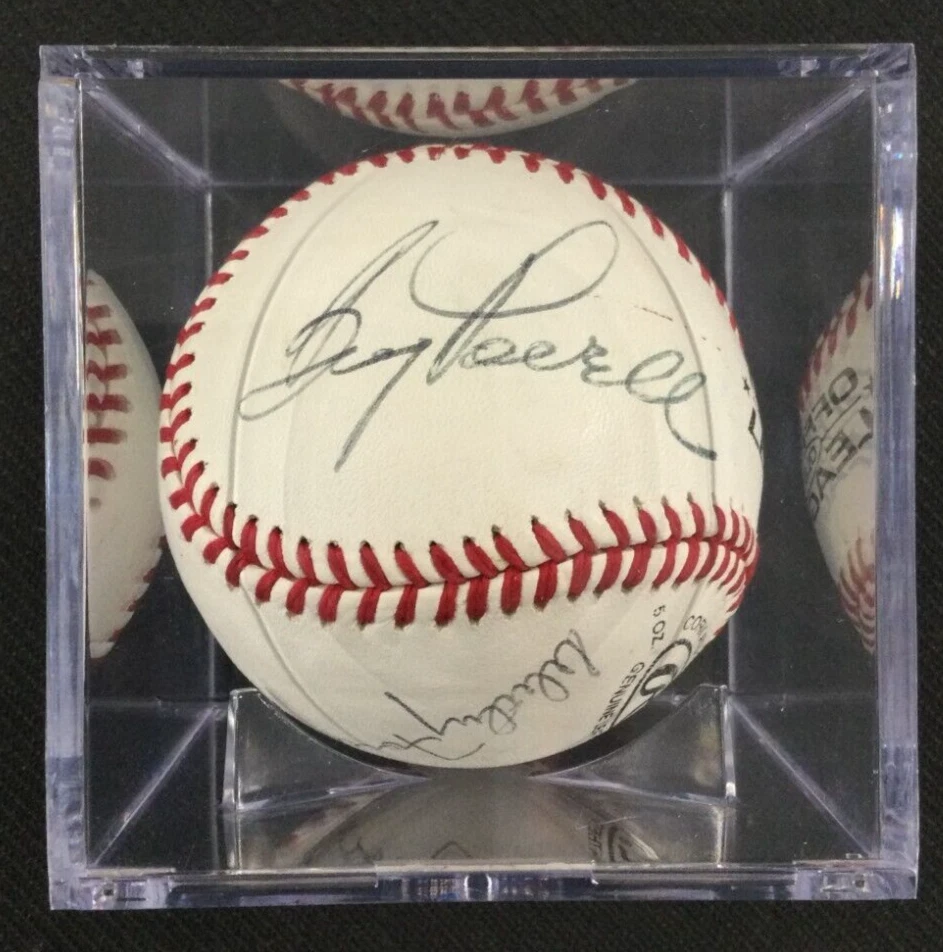 Whitey Ford/Boog Powell/Etc. Certificado de beisebol JSA (adesivo) assinado x3. AUTOS DA MLB! - Imagem 1 de 4